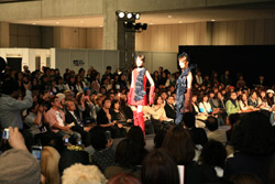 photo_PIGGY'S SPECIAL Students' collection was very exciting._2