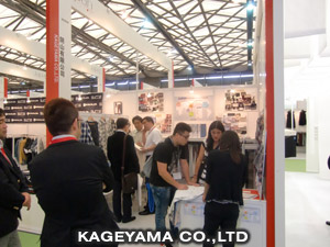 photo_intertextile Shanghai 2010 - Interviews with exhibitors - KAGEYAMA CO.,LTD.