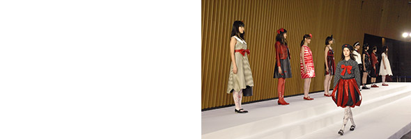photo_JPIGGY’S SPECIAL - PIG SKIN FASHION SHOW - 01