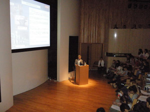photo_定員オーバーの盛況ぶり…「デニム大学」_2