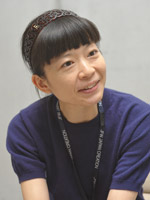 photo_本郷いづみ氏