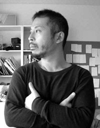 photo_yoshio kubo　デザイナー　久保 嘉男