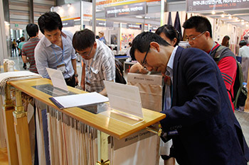 photo_photo_PREVIEW IN SEOUL 2012 「注目の国内外最先端・複合繊維企業」