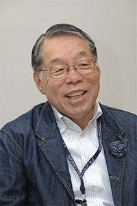 photo_JFWテキスタイル事業運営委員長　貝原 良治