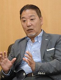 photo_JFWテキスタイル事業 事務局長　川島 朗